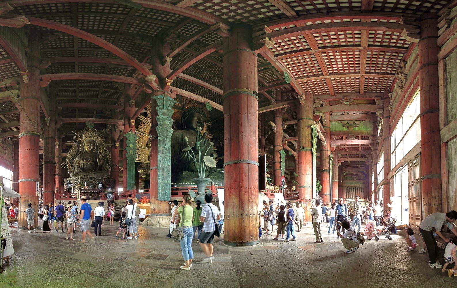 2010年8月14日　東大寺大仏殿　パノラマ写真(2)　露出合成　4.5M(1000).jpg