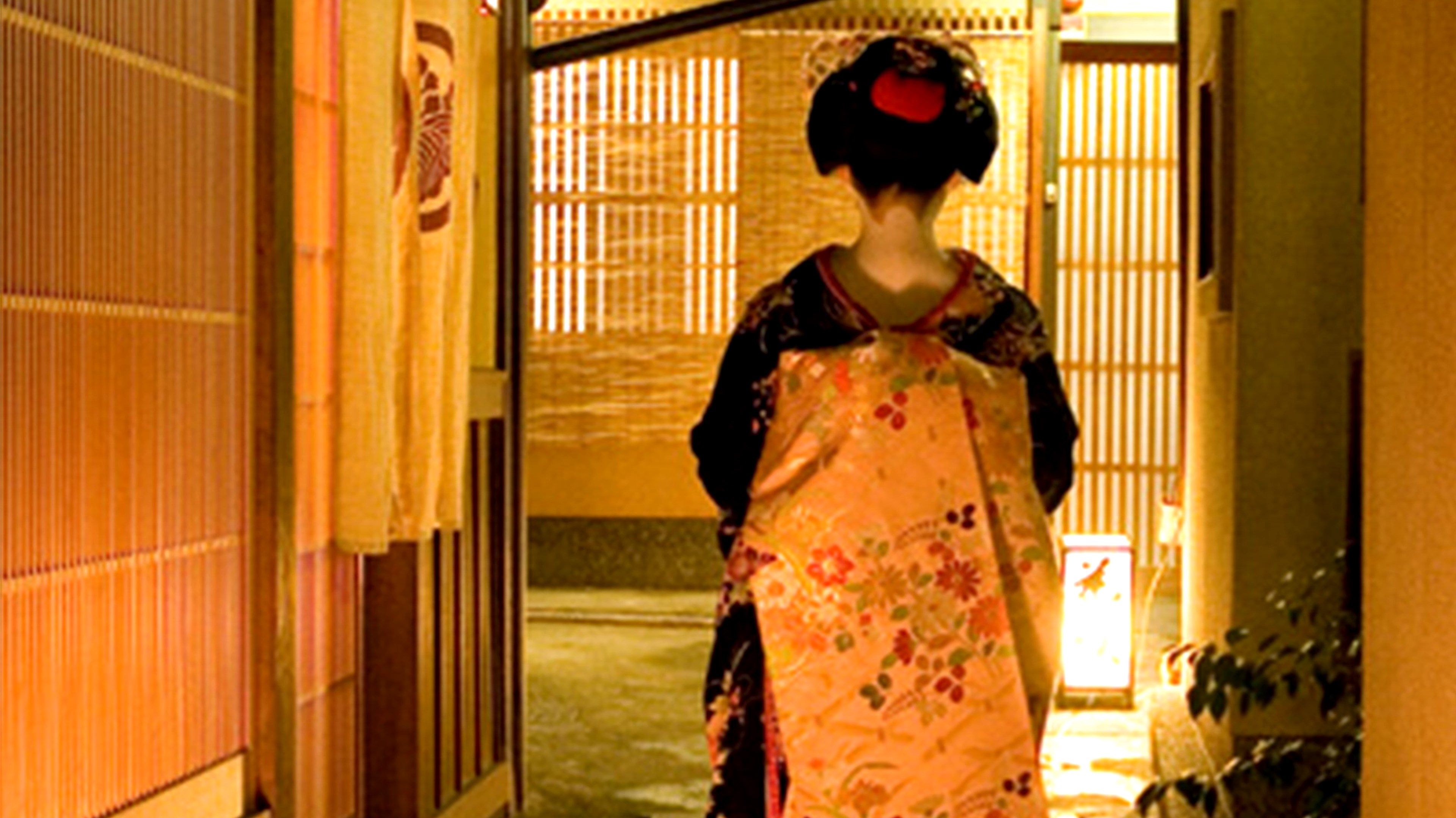 祇園小唄　　神楽坂浮子a.jpg