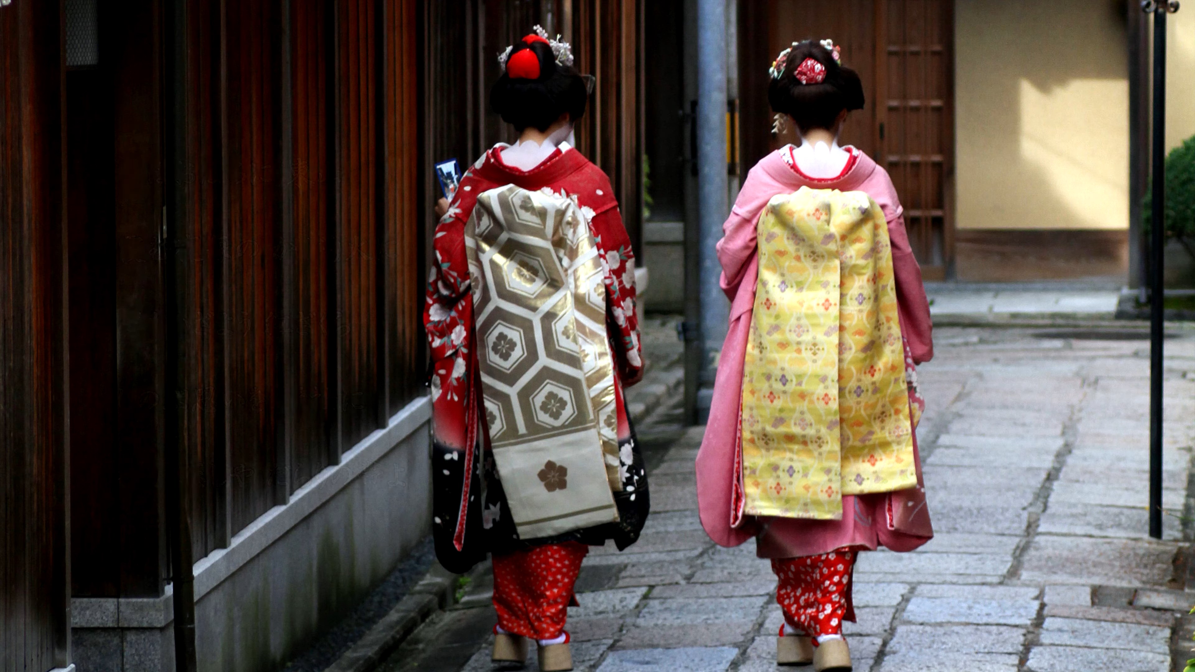 祇園小唄　　神楽坂浮子d.jpg