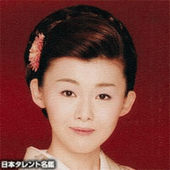 小桜舞子.GIF