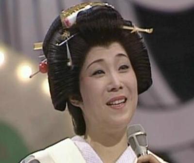 1985年的島倉千代子.JPG